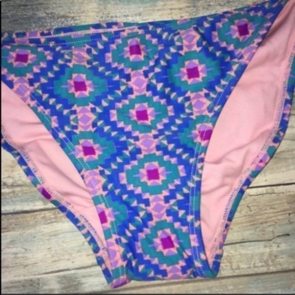 Xhilaration Cinched Hipster Bikini Bottoms - Picture 3 of 5